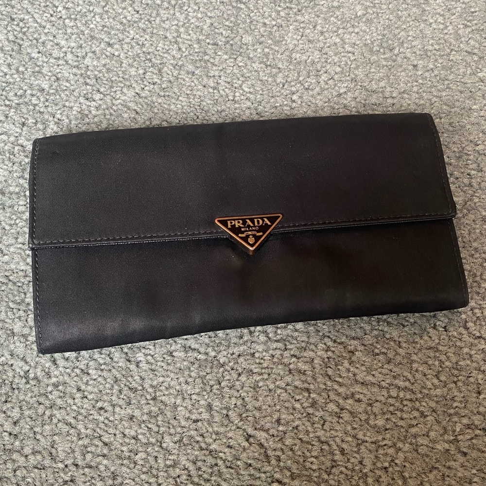 Vintage Prada Re-Nylon Zip Around Wallet
